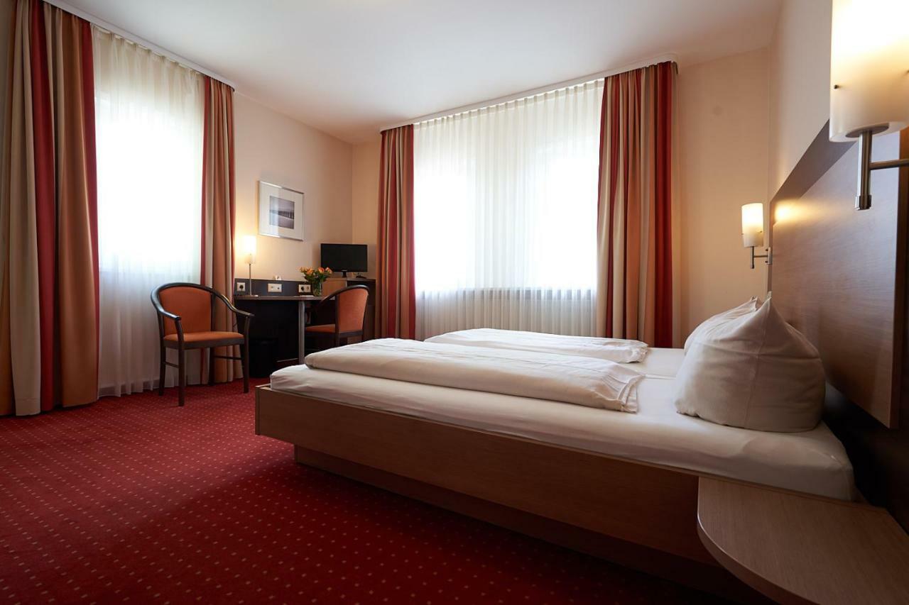 Hotel Gasthof Koenig Karl Фройденштадт Екстер'єр фото